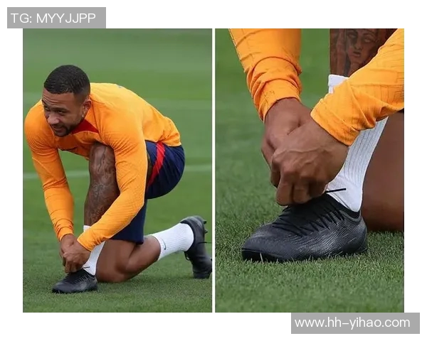 球星用力踢破足球鞋瞬间高清捕捉展现力量与技巧